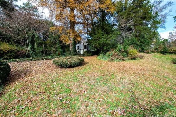 305882ba2f2682a0171fa6362b2f5569l-m32xd-w1020_h770_q80